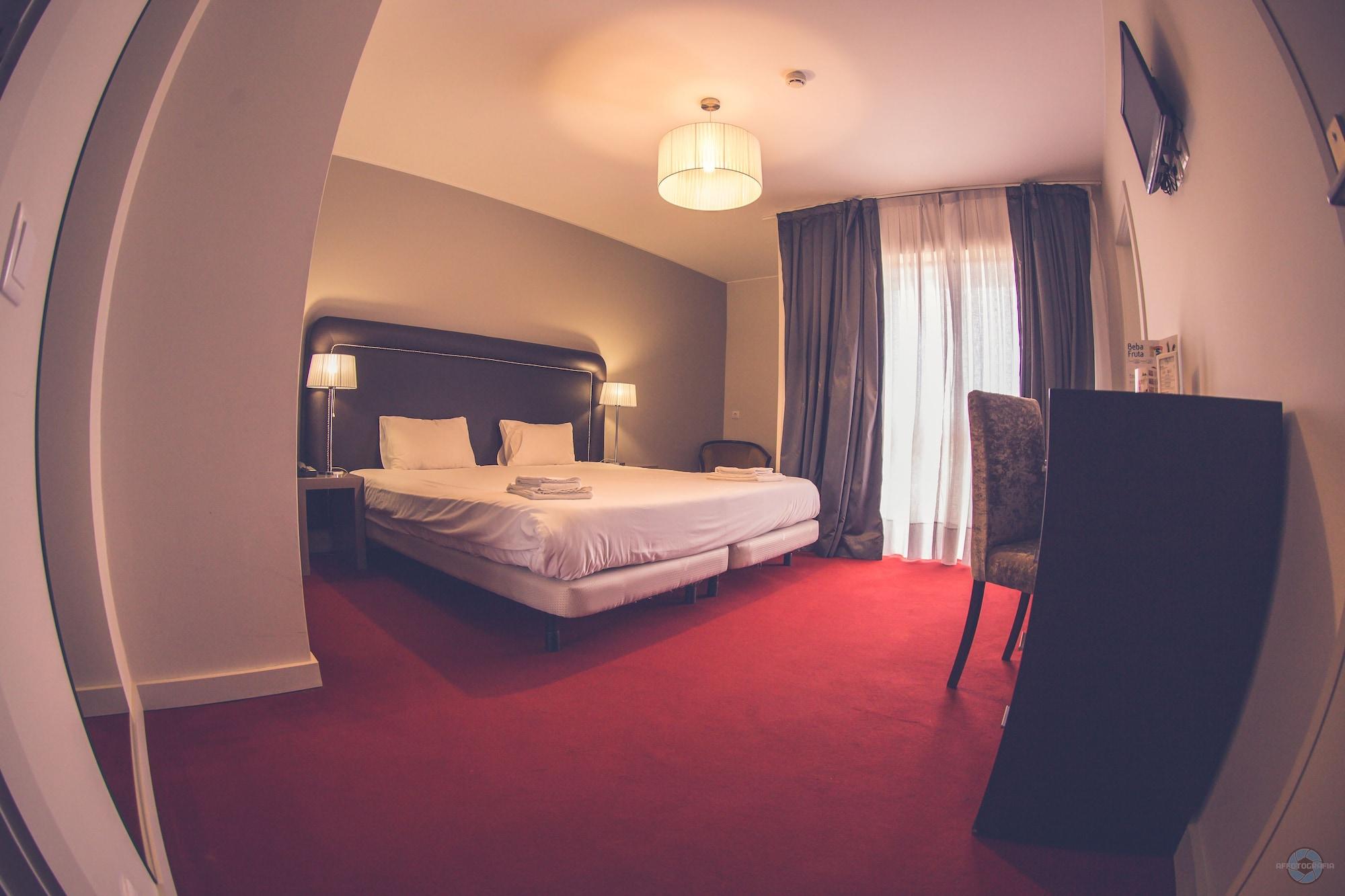 Vila Hotel By Vimahotels Guimarães Esterno foto